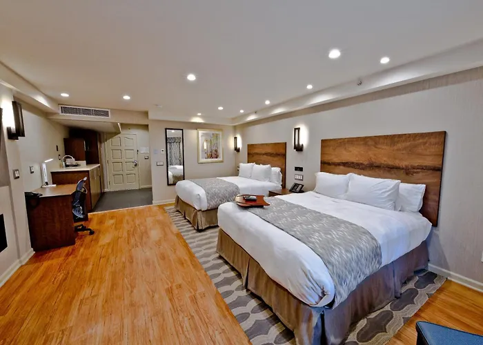Hotel Strata